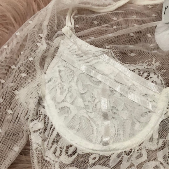 NWT PRINCESS POLLY WHITE LACE BUSTIER BODYSUIT - Picture 3 of 6